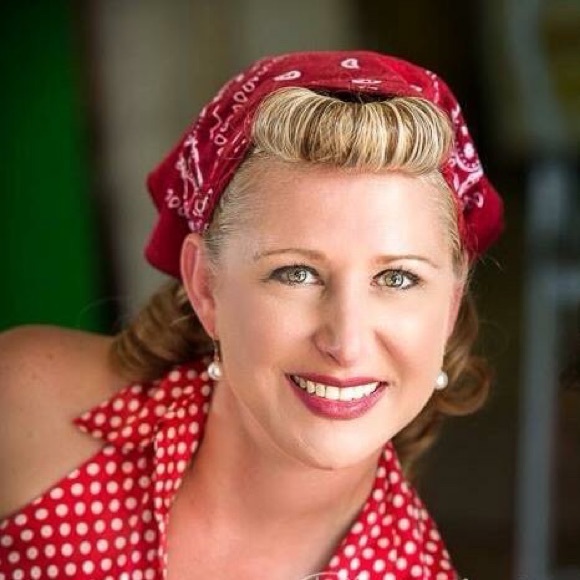 Meet your Posher, Rachel - Picture 9 of 14